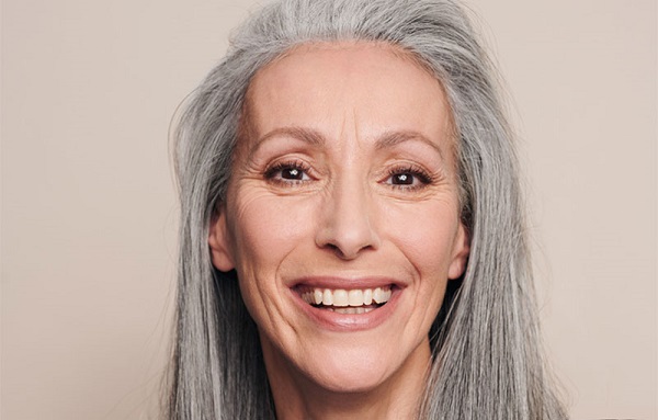 Mature skin with Aavikuk foundation