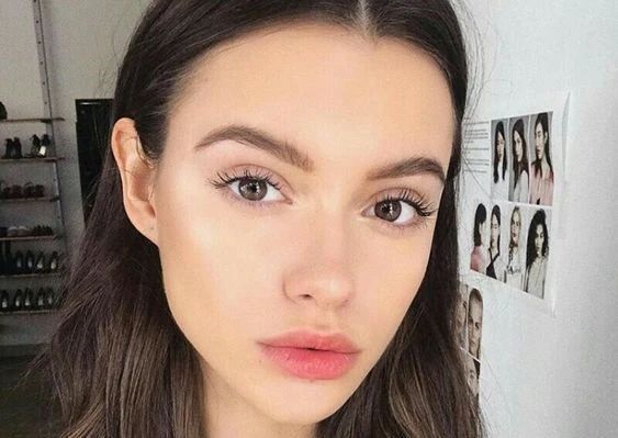 Perfected no-makeup look